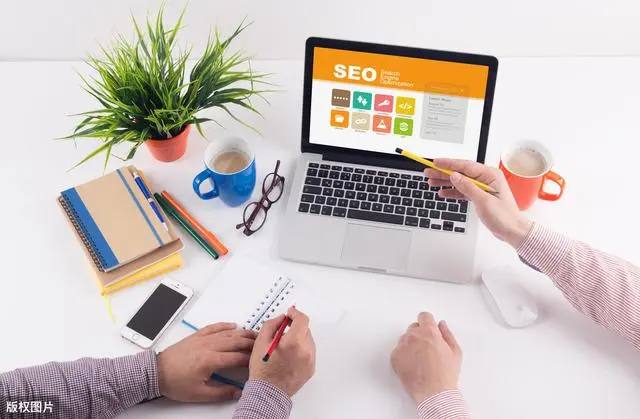 李兰迪发言我都有点智性恋了